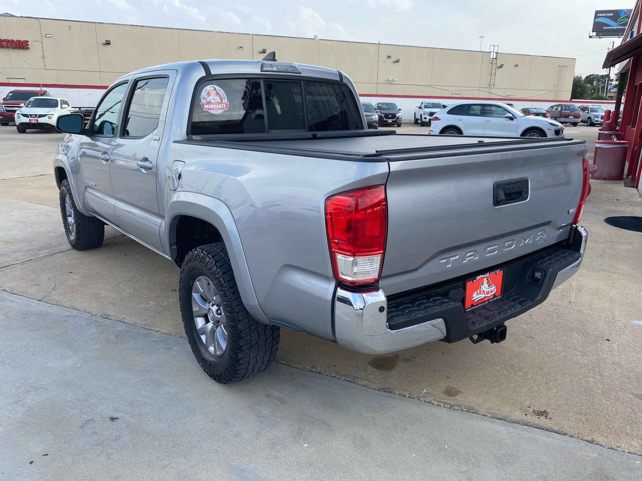 Toyota Tacoma TRD Off Road Double Cab 5' Bed V6 4x2 AT (Natl) 2017