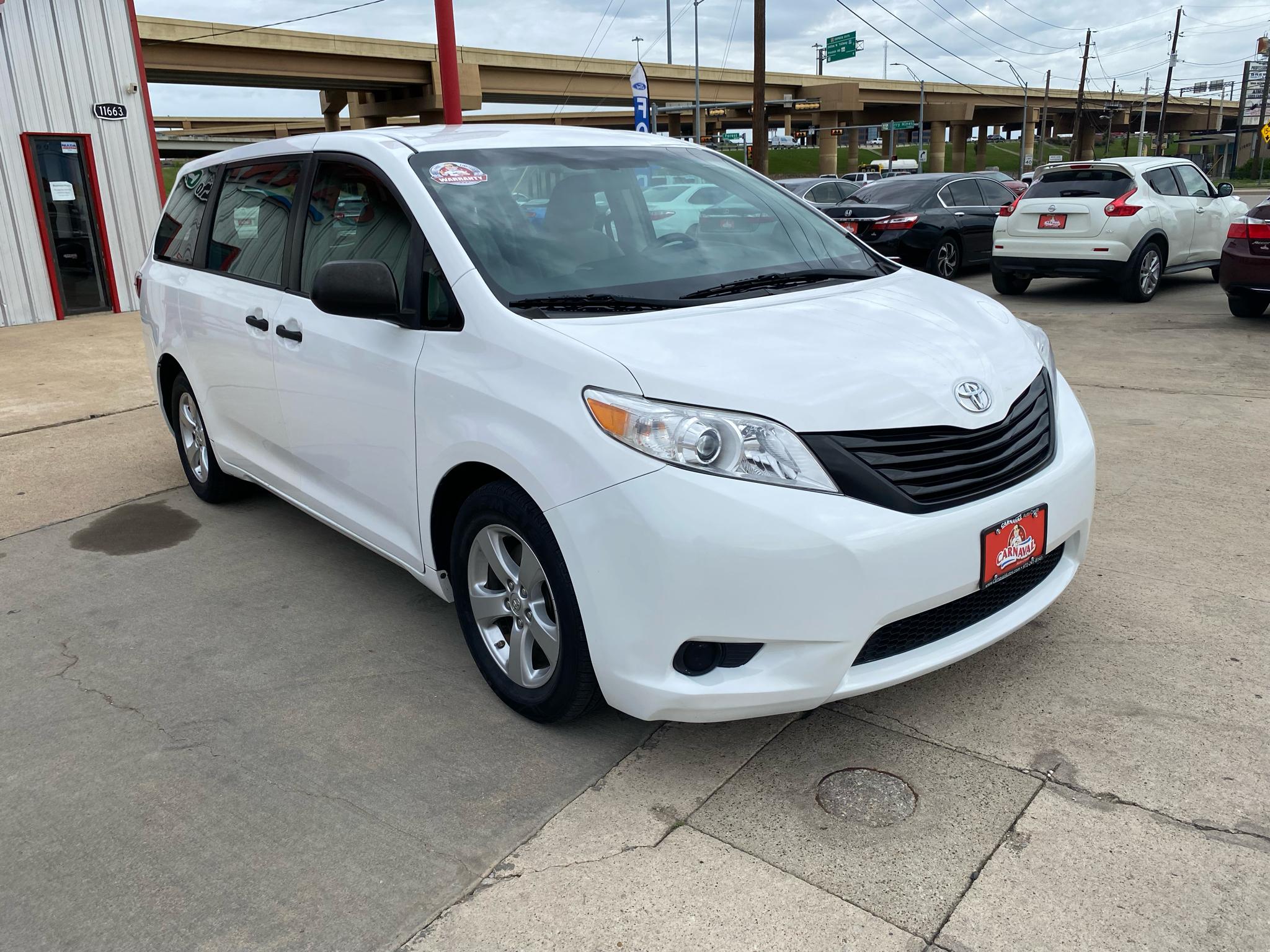 Toyota Sienna L FWD 7-Passenger (Natl) 2017