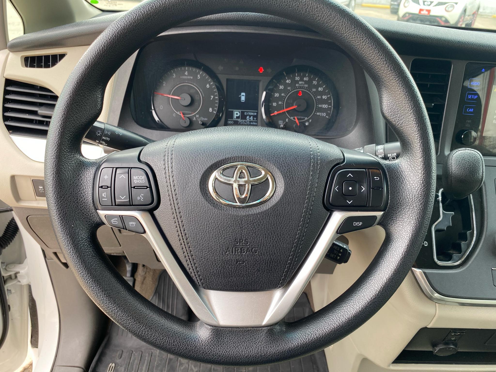 Toyota Sienna L FWD 7-Passenger (Natl) 2017