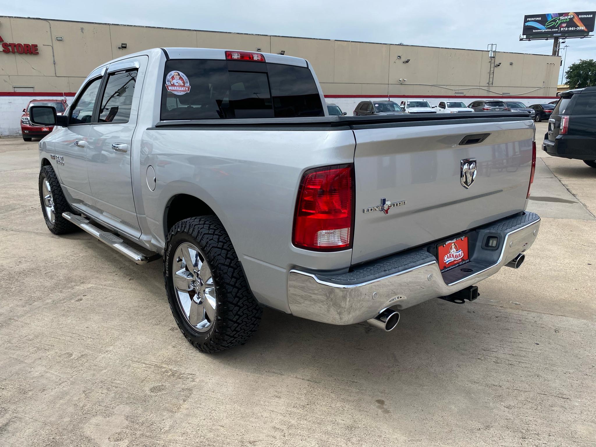 RAM 1500 2WD Crew Cab 140.5" Lone Star 2016