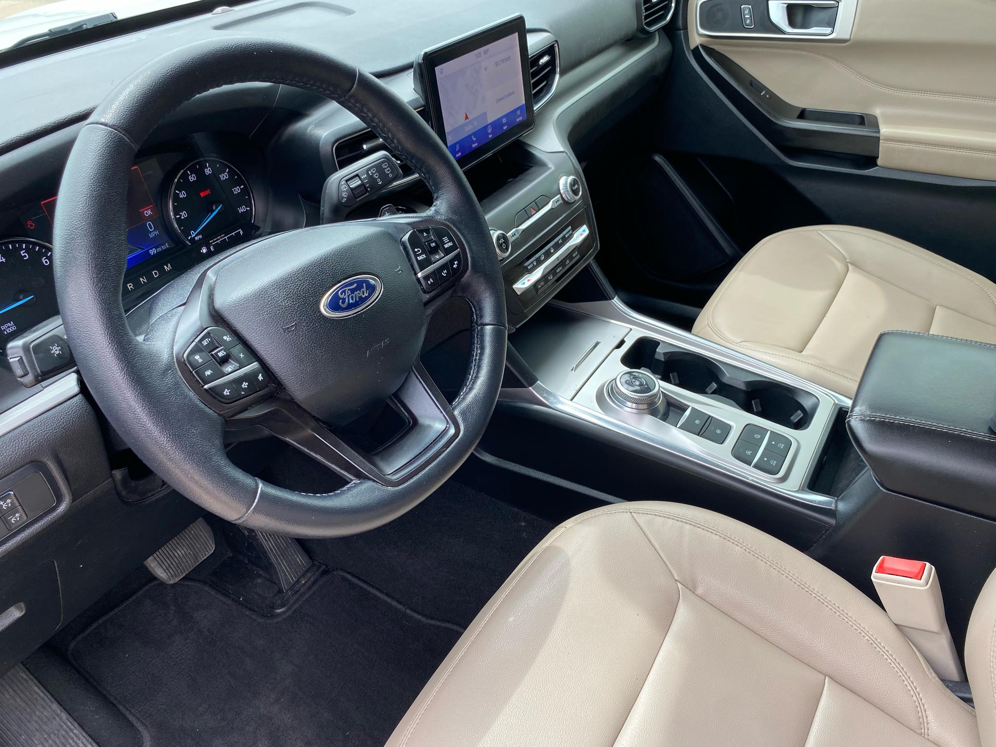 Ford Explorer XLT RWD 2020