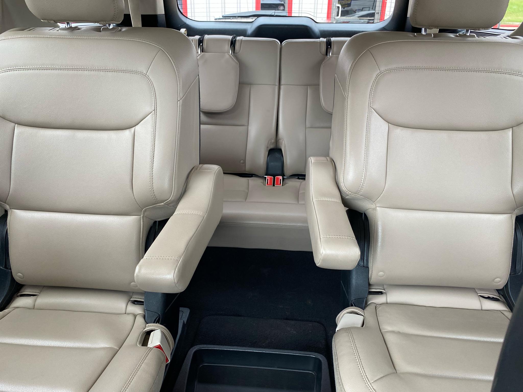 Ford Explorer XLT RWD 2020