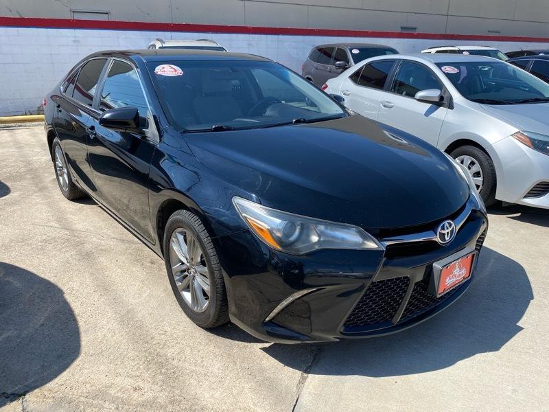 Toyota Camry XLE Auto (Natl) 2017