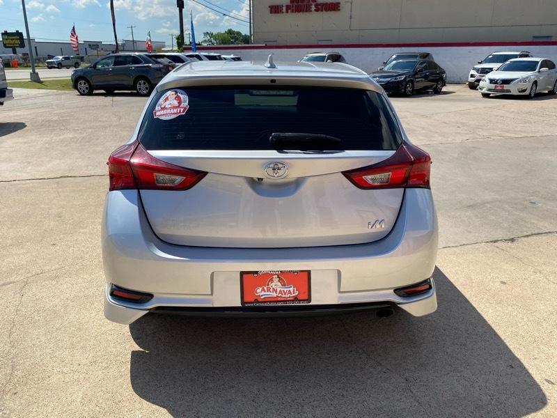 Toyota Corolla iM CVT (Natl) 2017