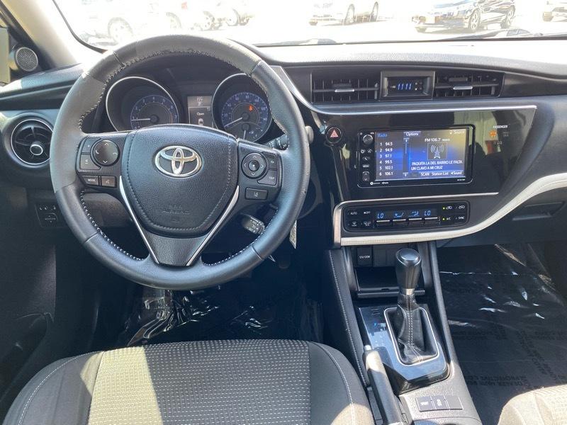 Toyota Corolla iM CVT (Natl) 2017
