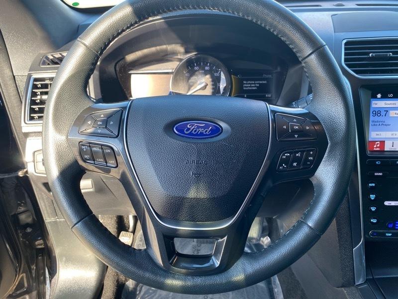 Ford Explorer Limited FWD 2019