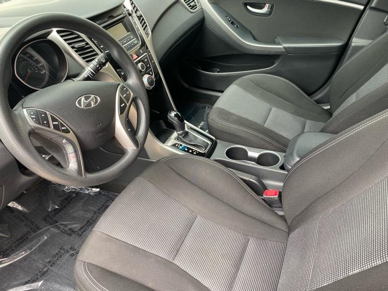 Hyundai Elantra GT Auto 2017