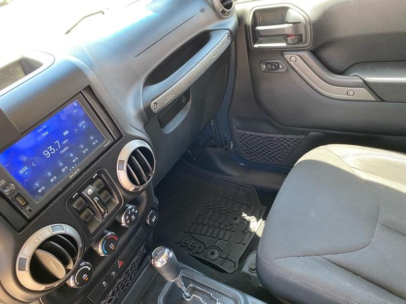 Jeep Wrangler Unlimited Sport 4x4 2017