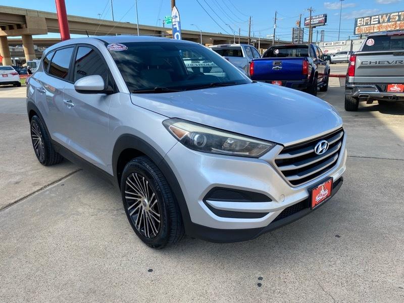 Hyundai Tucson SE FWD 2017