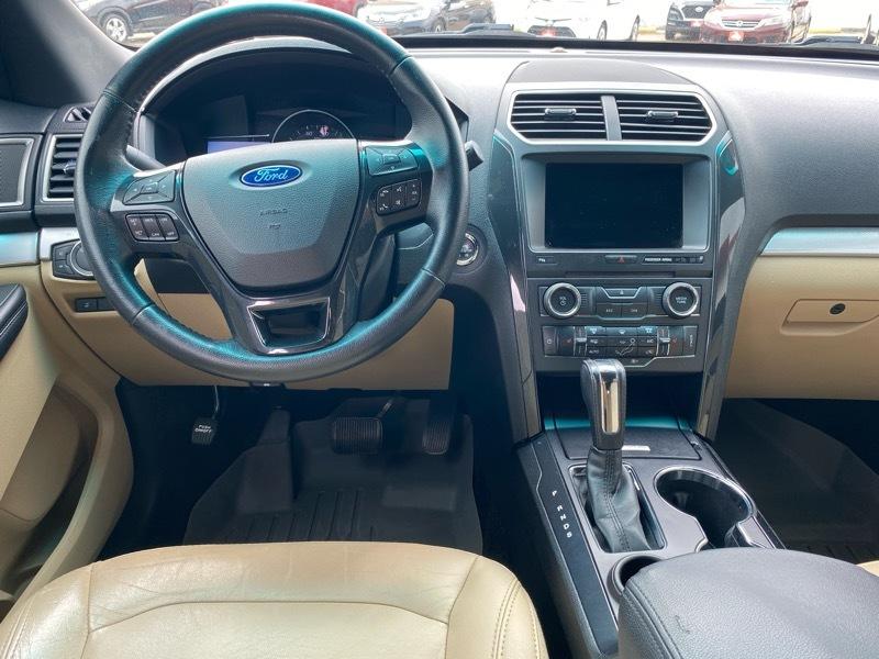 Ford Explorer FWD 4dr XLT 2016