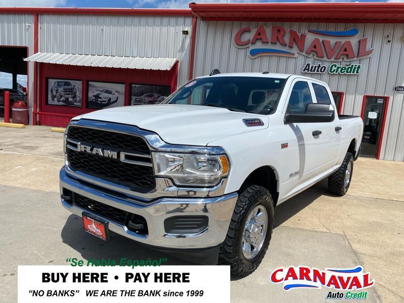 RAM 2500 Tradesman 4x4 Crew Cab 6'4" Box 2021
