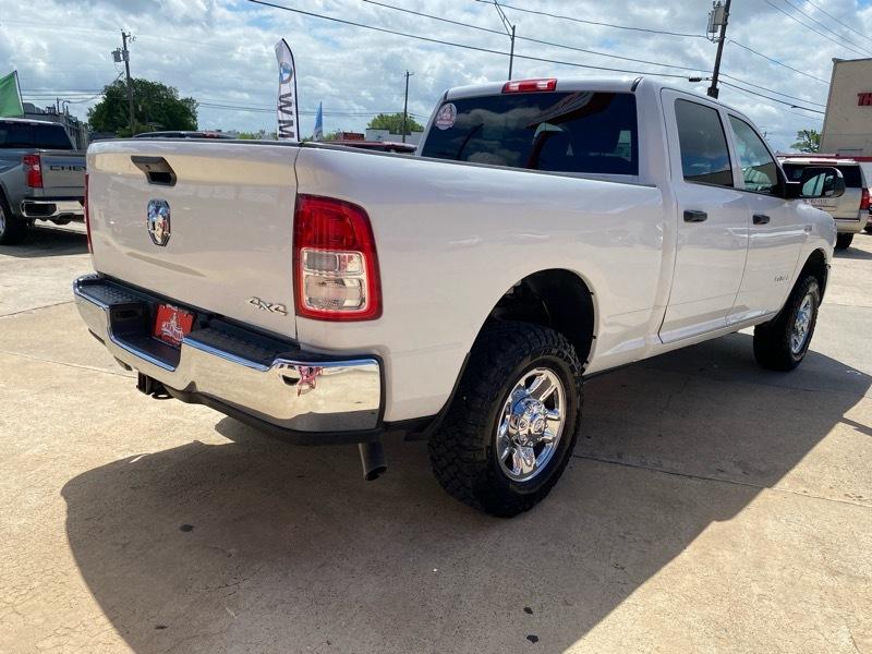 RAM 2500 Tradesman 4x4 Crew Cab 6'4" Box 2021