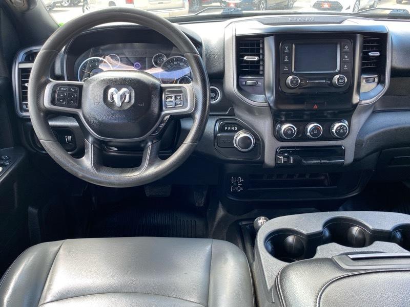 RAM 2500 Tradesman 4x4 Crew Cab 6'4" Box 2021