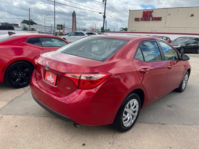 Toyota Corolla XLE CVT (Natl) 2019