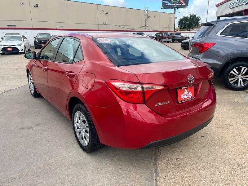 Toyota Corolla XLE CVT (Natl) 2019