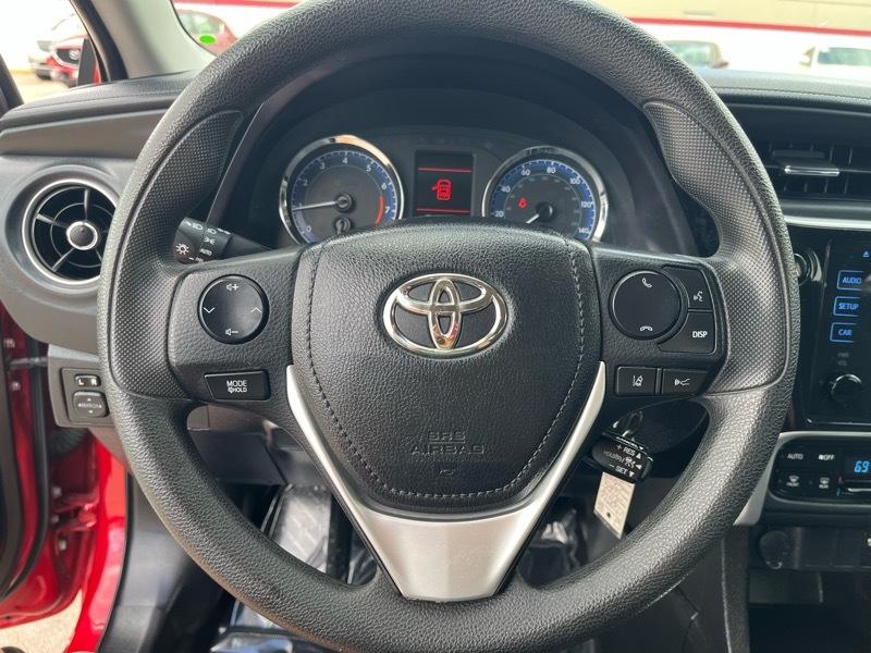 Toyota Corolla XLE CVT (Natl) 2019
