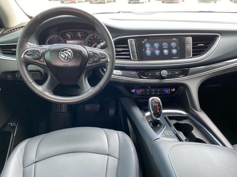 Buick Enclave FWD 4dr Essence 2018