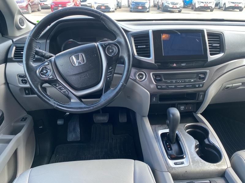 Honda Pilot EX-L w/Navigation 2WD 2017