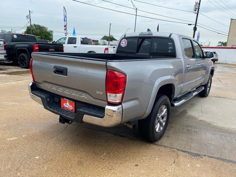 Toyota Tacoma SR5 2017
