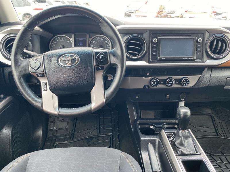 Toyota Tacoma SR5 2017