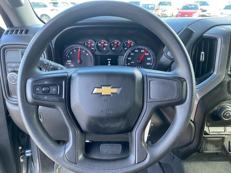 Chevrolet Silverado 1500 2WD Crew Cab 147" Custom 2021
