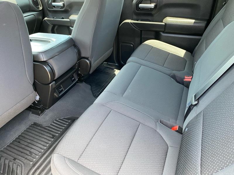 Chevrolet Silverado 1500 2WD Crew Cab 147" Custom 2021