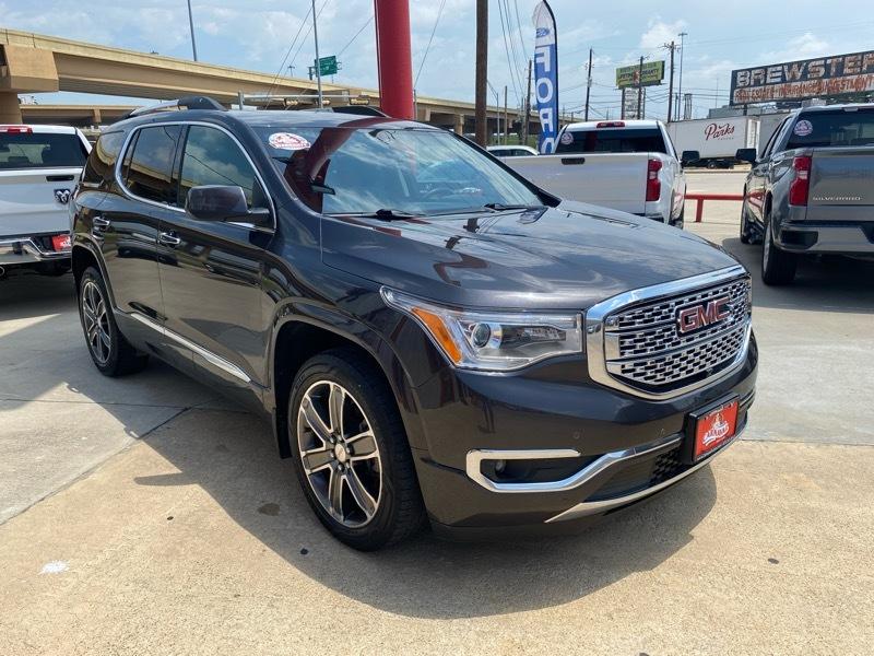 GMC Acadia AWD 4dr Denali 2017