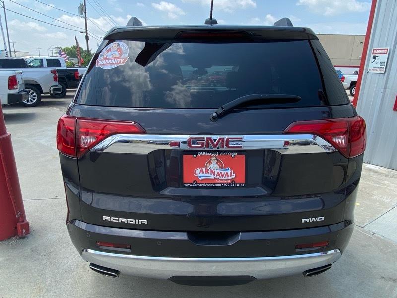 GMC Acadia AWD 4dr Denali 2017