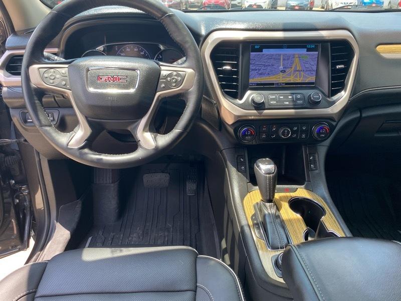 GMC Acadia AWD 4dr Denali 2017
