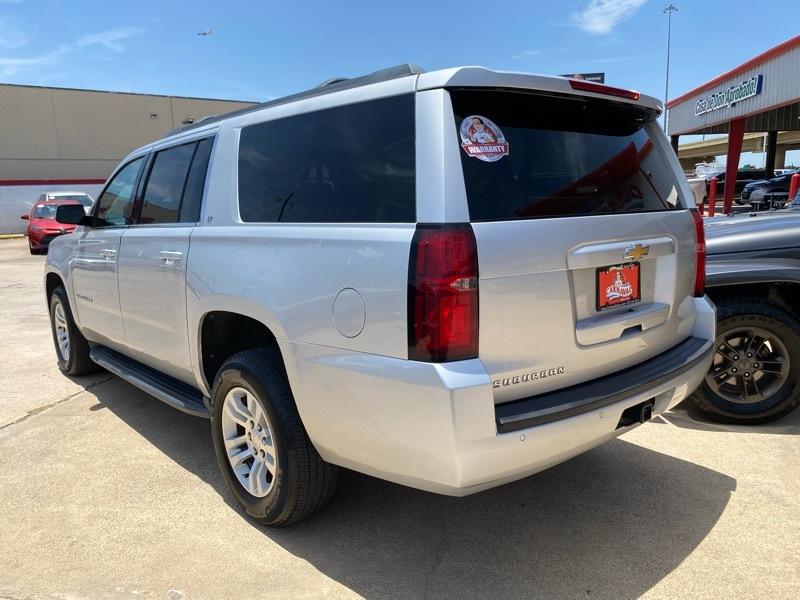 Chevrolet Suburban 4WD 4dr 1500 LT 2018