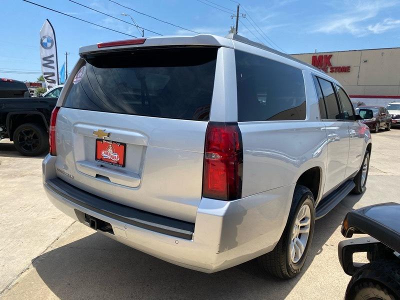 Chevrolet Suburban 4WD 4dr 1500 LT 2018