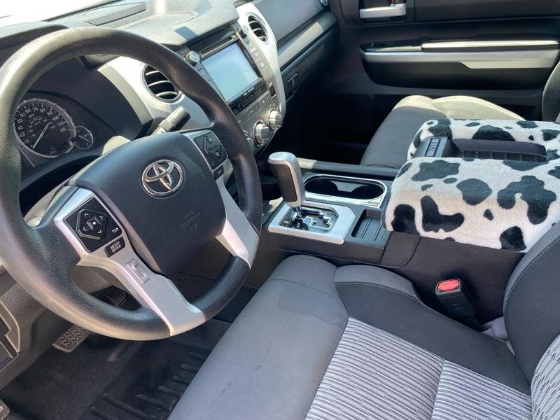 Toyota Tundra 2WD Truck Double Cab 4.6L V8 6-Spd AT SR5 (Natl) 2016