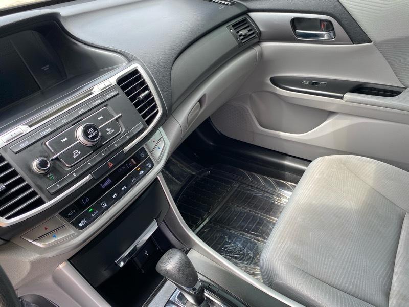 Honda Accord Sedan 4dr I4 CVT LX 2015