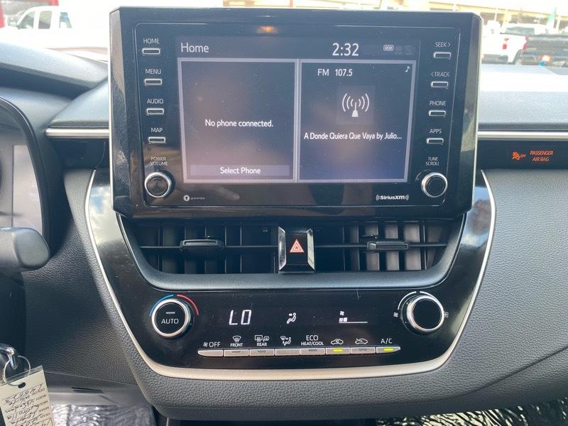 Toyota Corolla LE CVT (Natl) 2021
