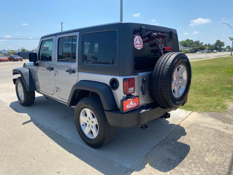 Jeep Wrangler Unlimited 4WD 4dr Sport 2015