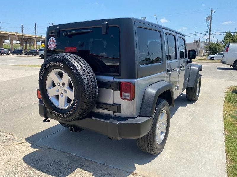 Jeep Wrangler Unlimited 4WD 4dr Sport 2015
