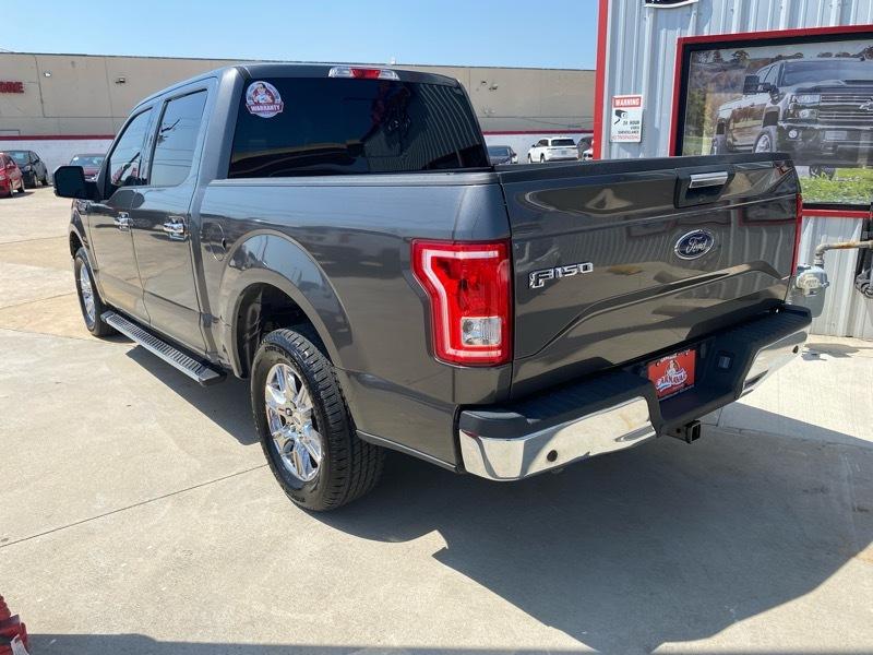 Ford F-150 2WD SuperCrew 157" Lariat 2015