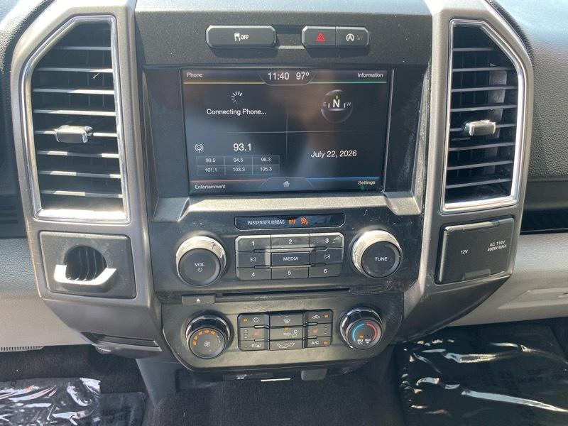 Ford F-150 2WD SuperCrew 157" Lariat 2015