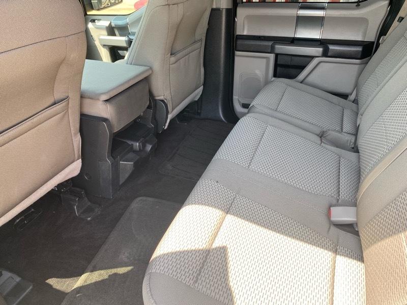 Ford F-150 2WD SuperCrew 157" Lariat 2015