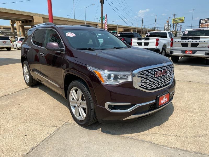 GMC Acadia AWD 4dr Denali 2017