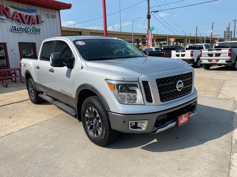 Nissan Titan 4x4 Crew Cab PRO-4X 2018