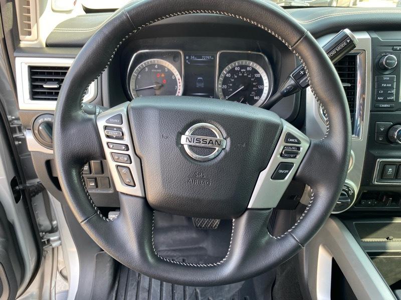 Nissan Titan 4x4 Crew Cab PRO-4X 2018