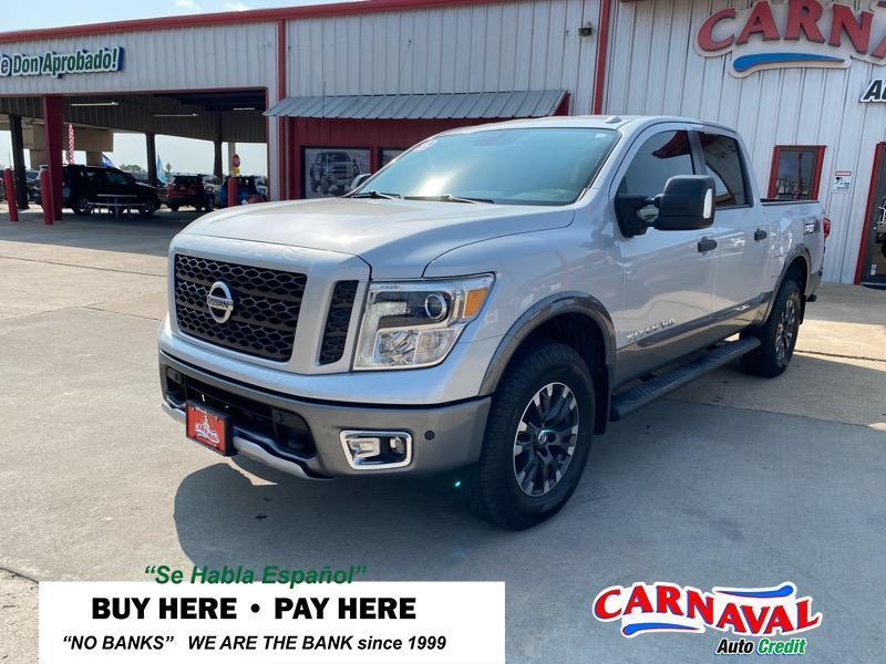 Nissan Titan 4x4 Crew Cab PRO-4X 2018