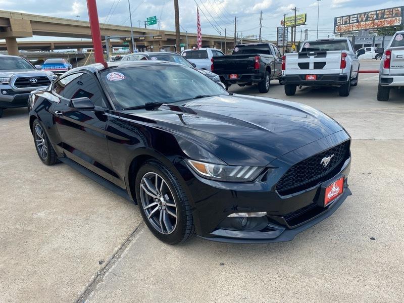 Ford Mustang 2dr Fastback EcoBoost 2015