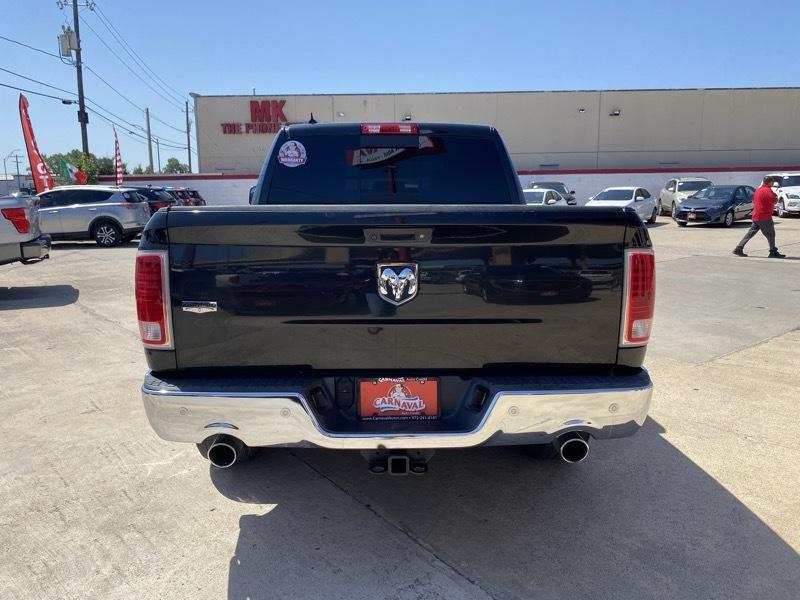 RAM 1500 2WD Crew Cab 140.5" Laramie 2016