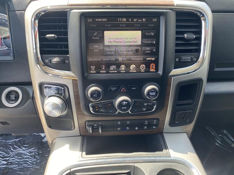 RAM 1500 2WD Crew Cab 140.5" Laramie 2016