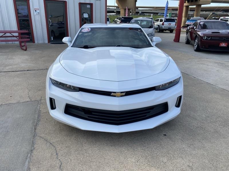 Chevrolet Camaro 2dr Cpe 1LT 2017