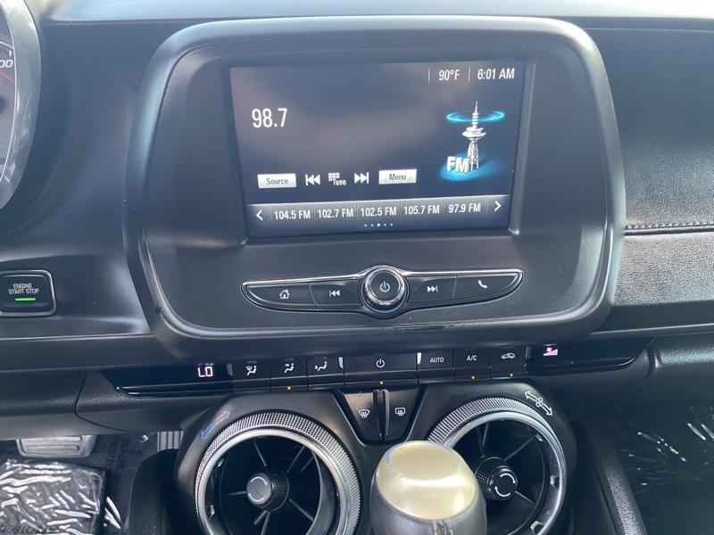 Chevrolet Camaro 2dr Cpe 1LT 2017