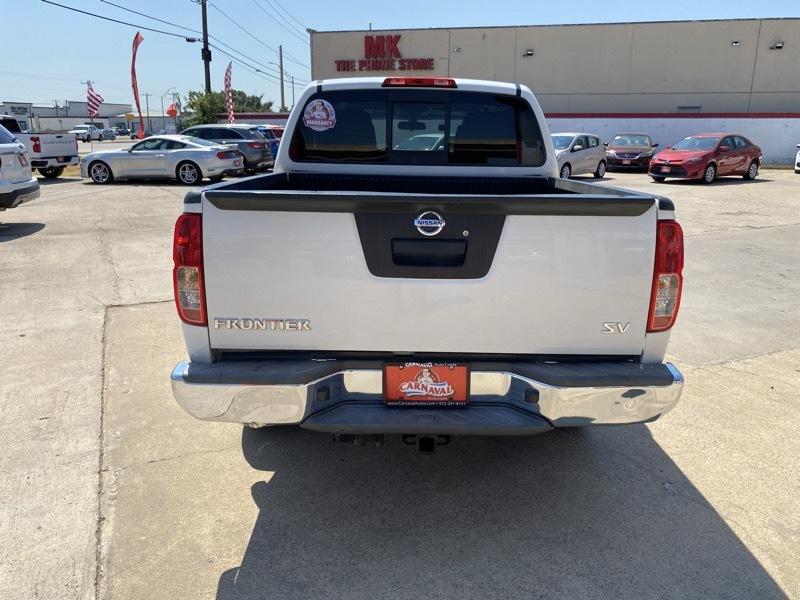Nissan Frontier 2WD Crew Cab SWB Auto Desert Runner 2016