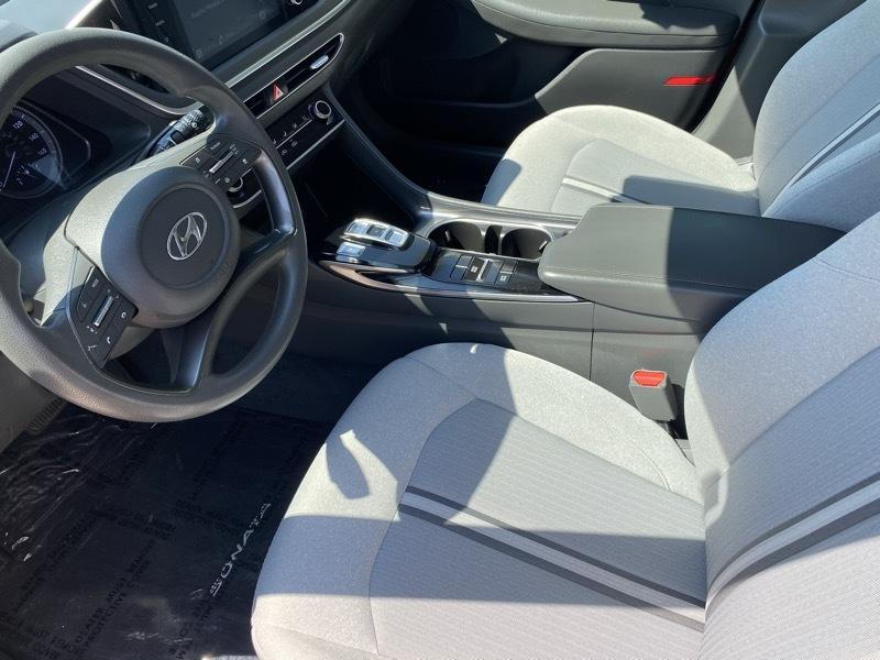 Hyundai Sonata SE 2.5L 2021